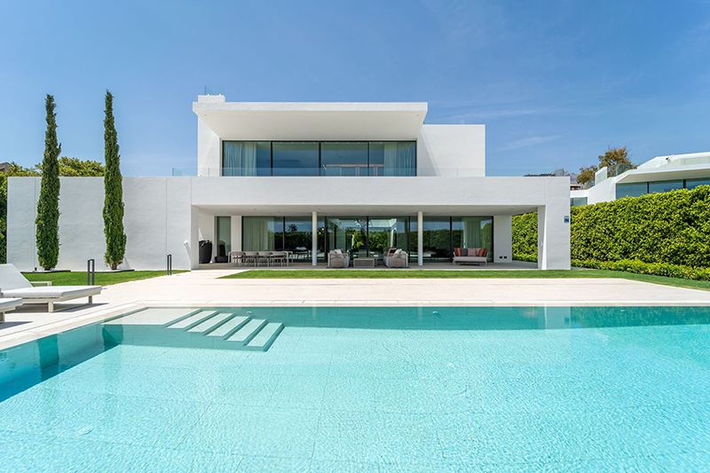 Villa in Milla de Oro, featured image for the article