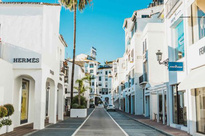 Dining, Shopping, Entertainment, and Recreational Activities - Marbella lifestyle