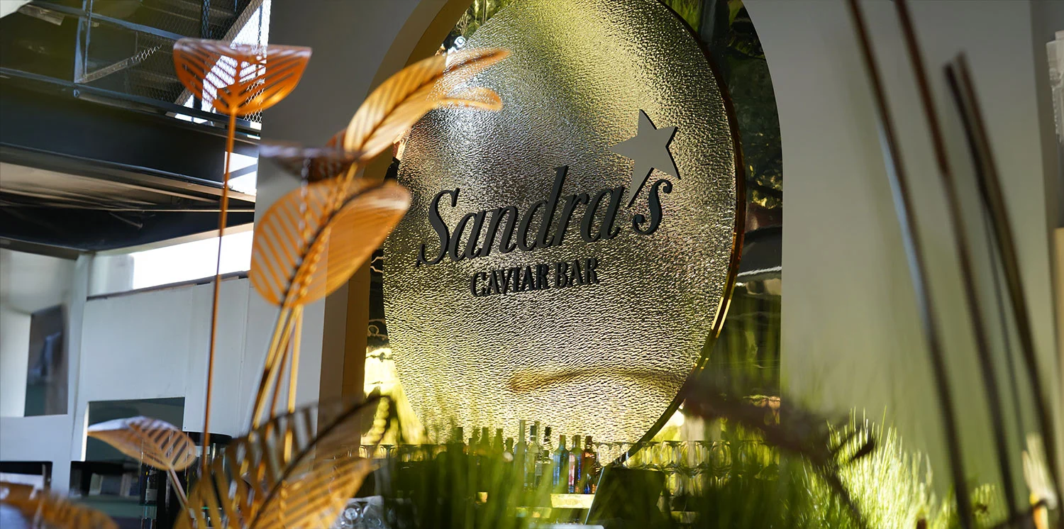 sandras caviar bar starlite