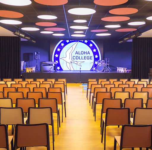 aloha college marbella